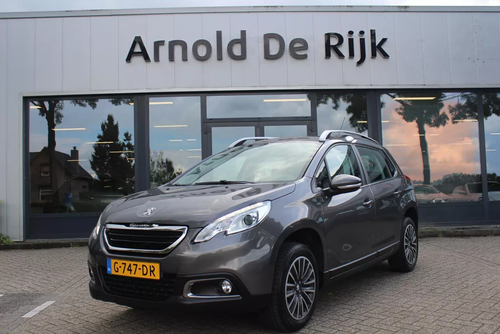 Peugeot 2008 1.2 VTi Active